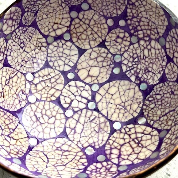 Coconut Bowls Hand inlaid with Shells with Purple Decorative Bowls Set of 2 - Picture 2 of 8